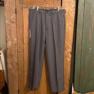 Men’s Haggar 36Wx32L pants NWT